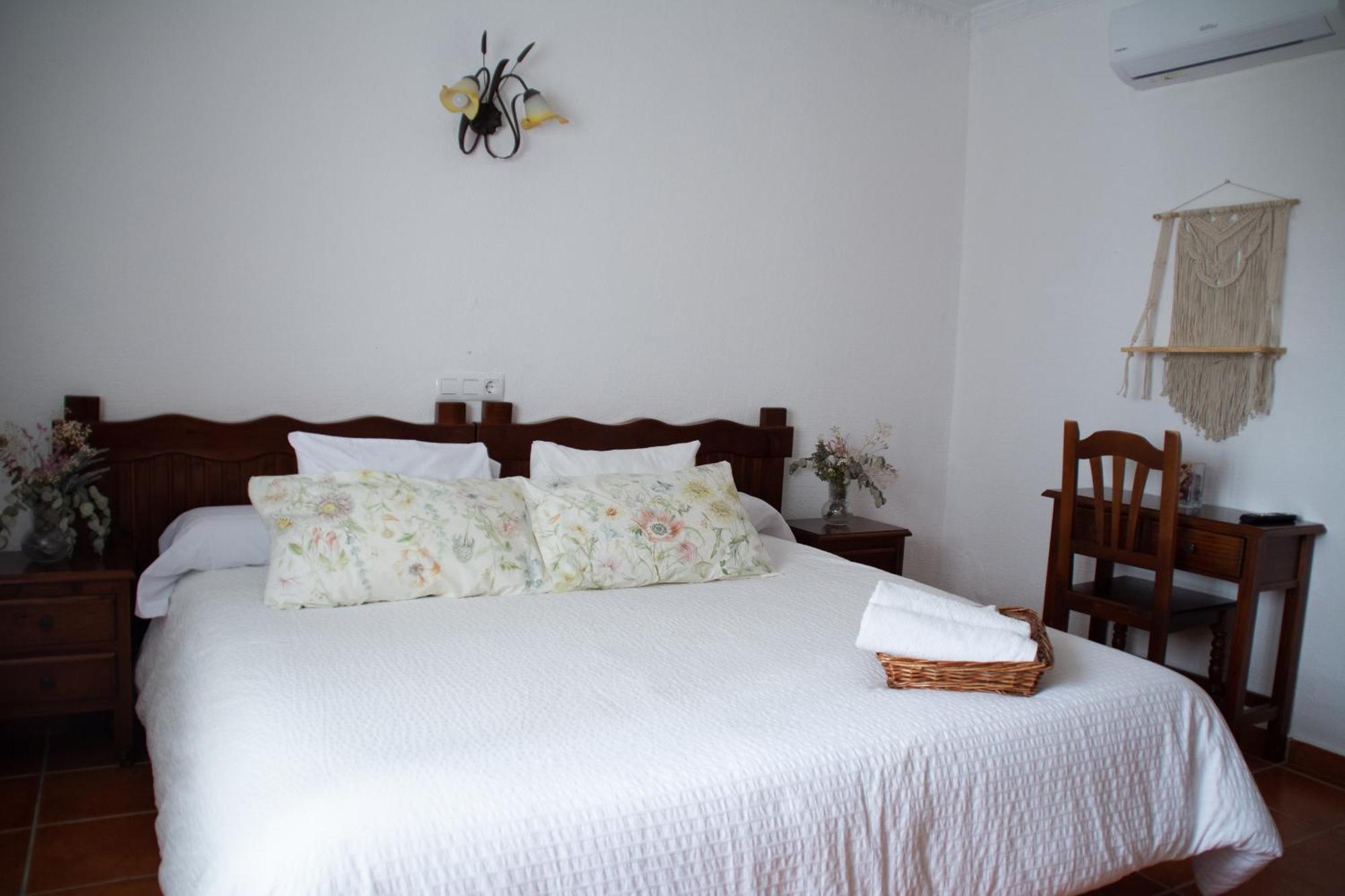 Hostal Rural La Plata Parking Incluido Arcos de la Frontera Ngoại thất bức ảnh